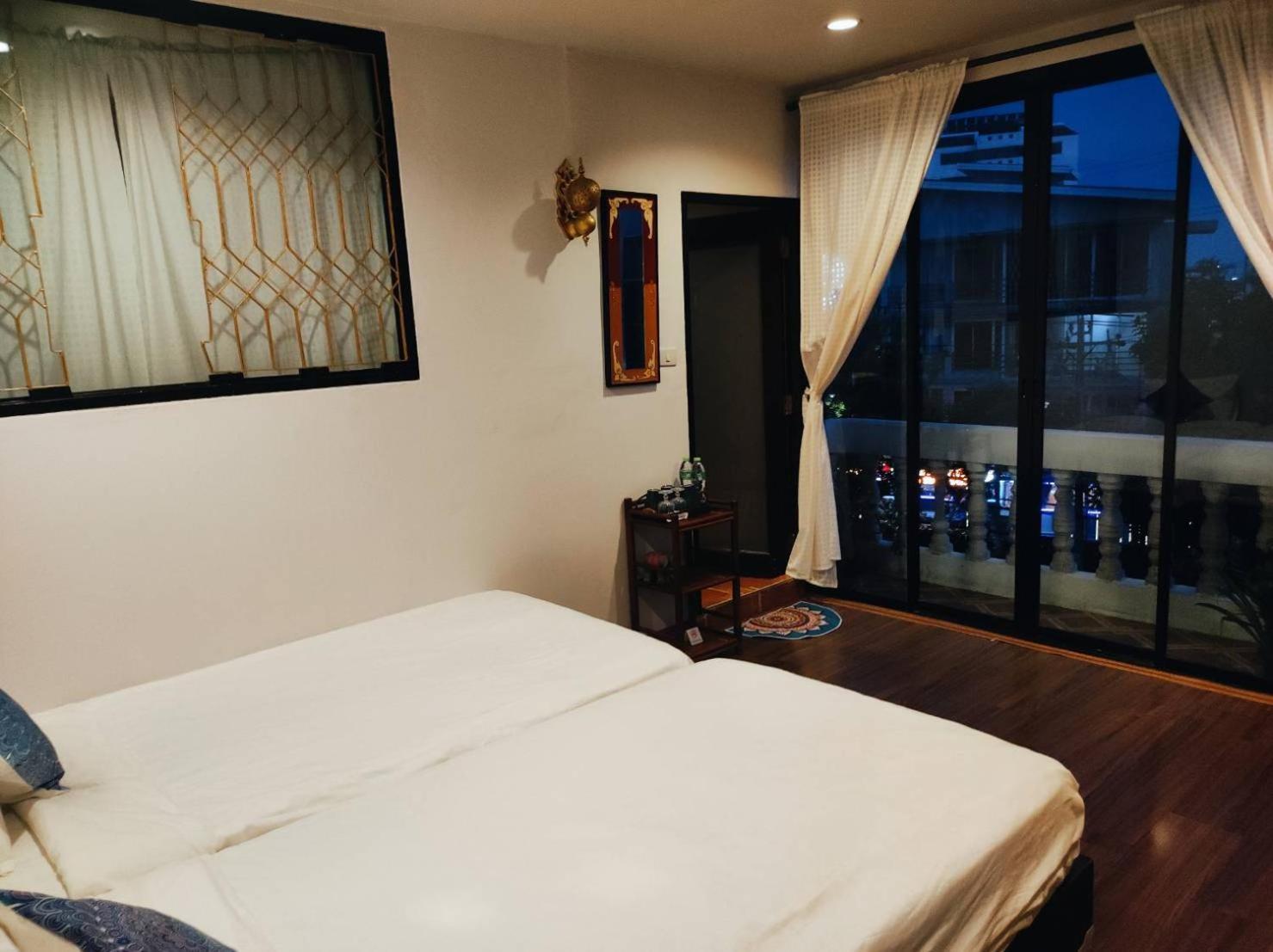Mstay Bangkok Exterior photo