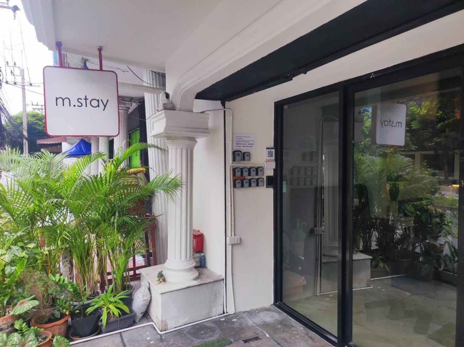 Mstay Bangkok Exterior photo